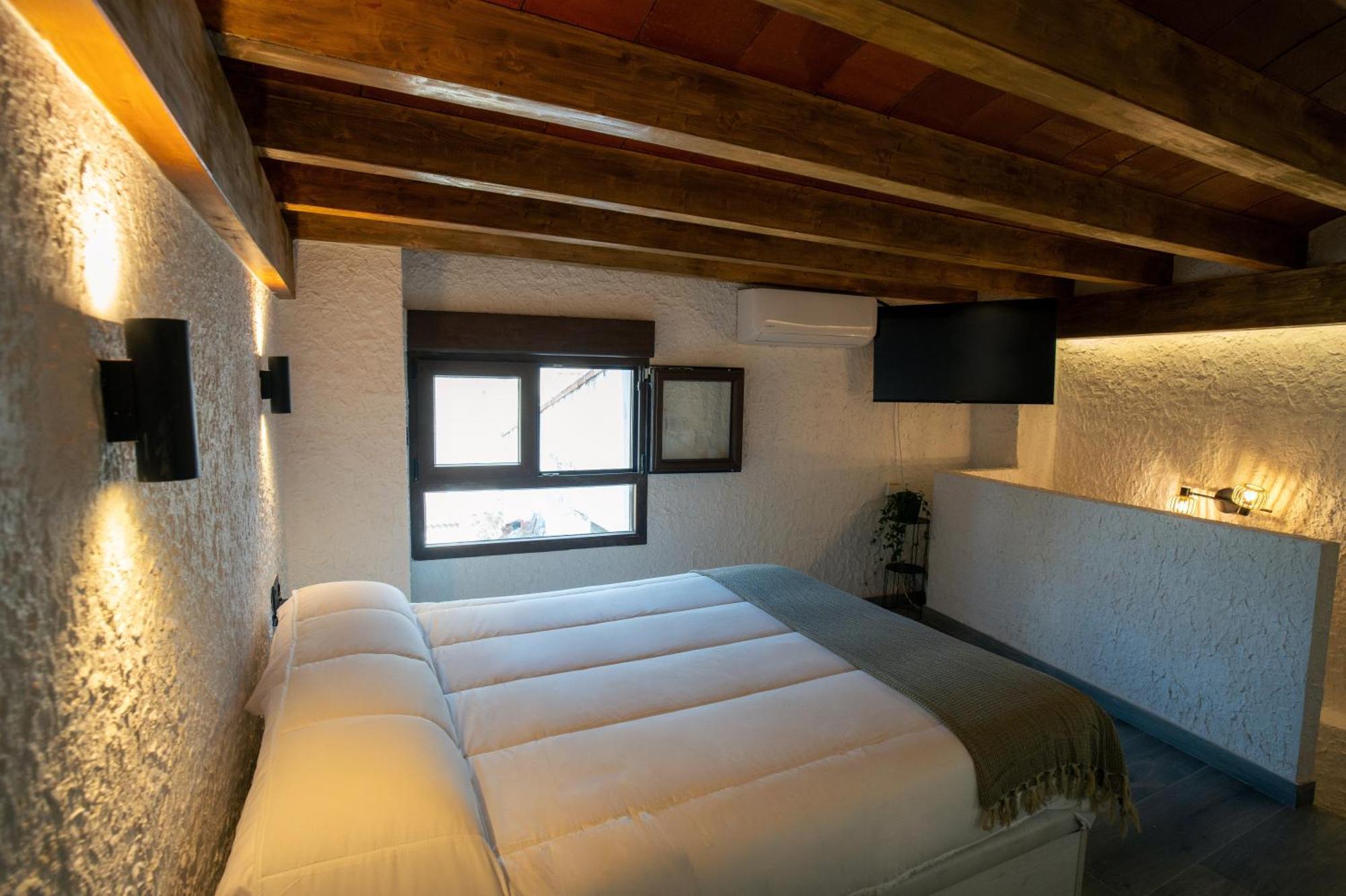 Alojamiento Domotizado Casa El Campanario Alcala del Jucar Exteriör bild