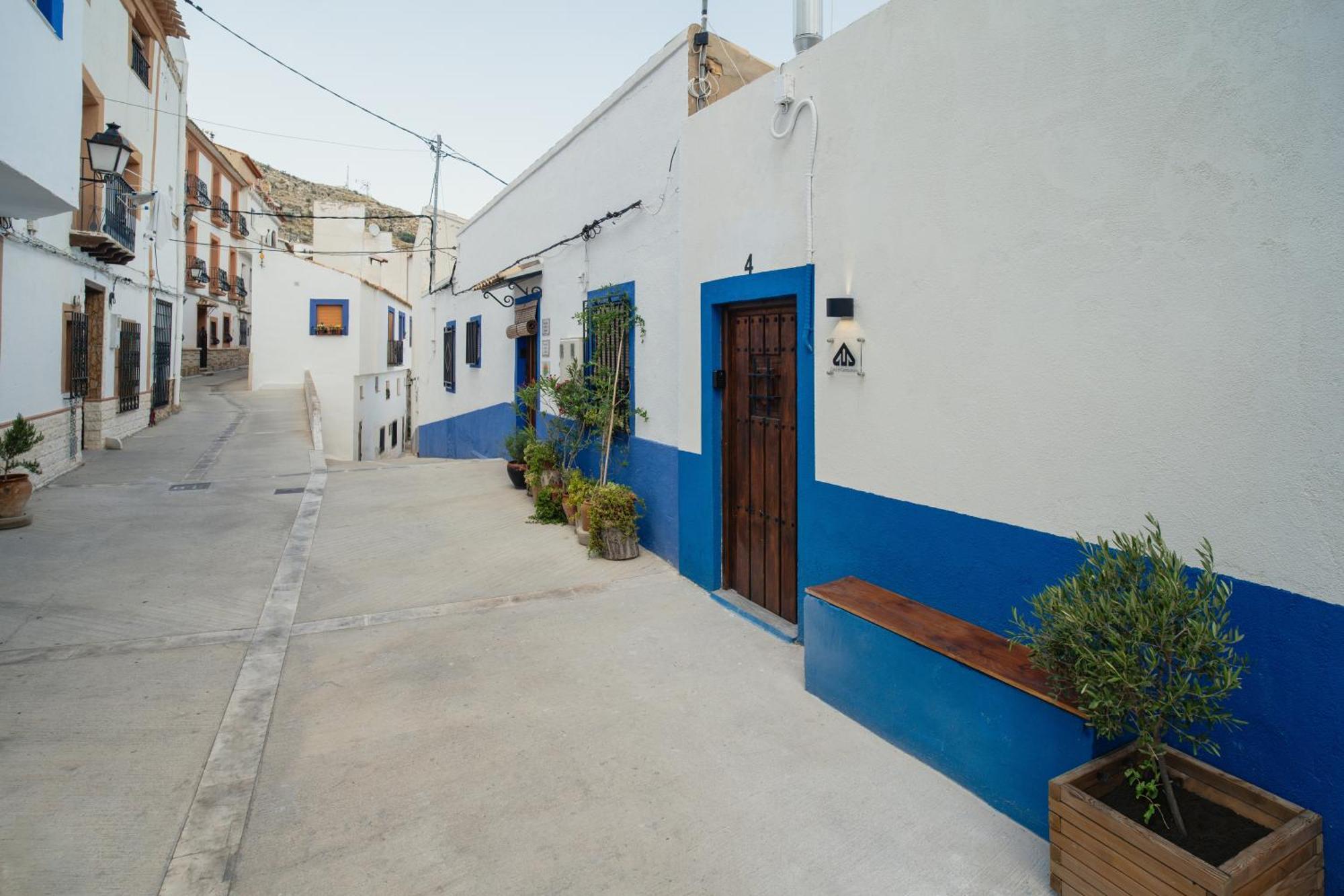 Alojamiento Domotizado Casa El Campanario Alcala del Jucar Exteriör bild